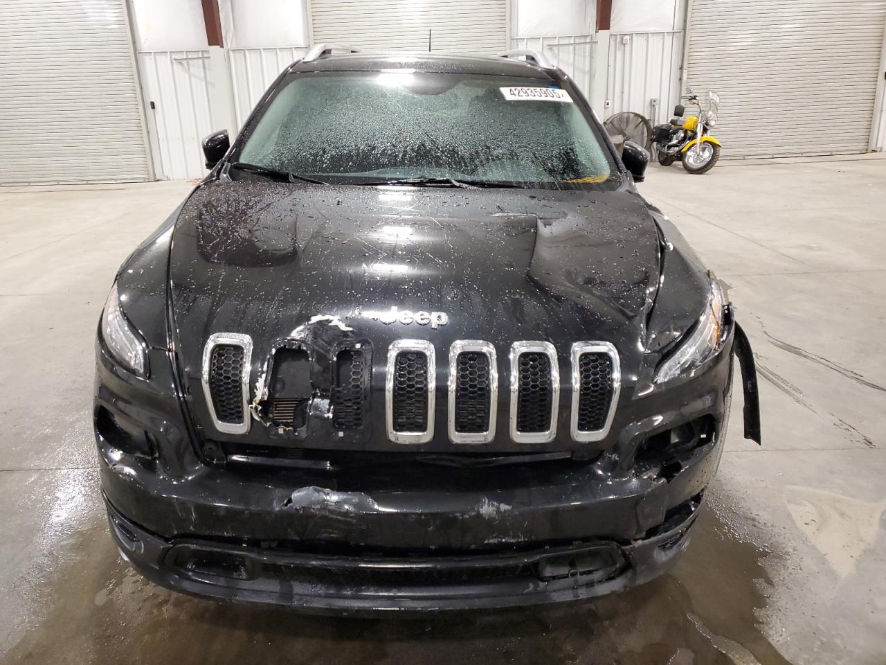 2015 Jeep Grand Cherokee - Image 5
