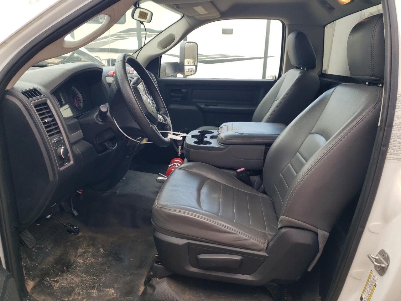 2013 RAM 5500 - Image 7