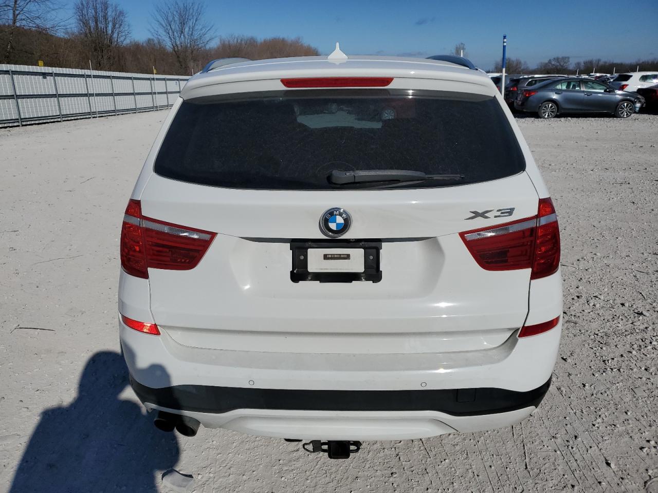 2016 BMW X3 - Image 6