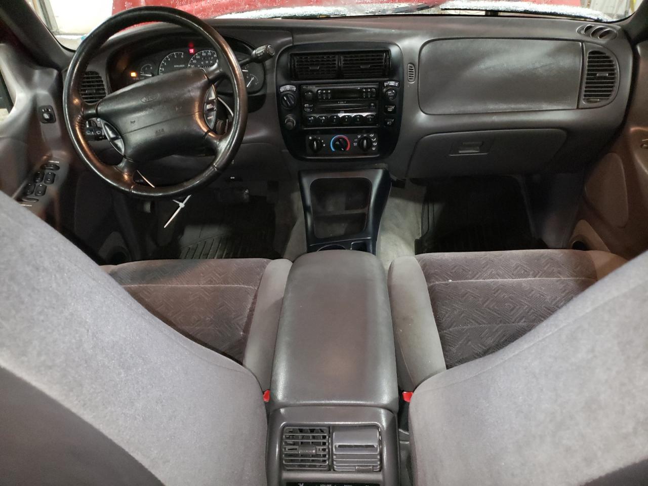 1999 Ford Explorer - Image 8