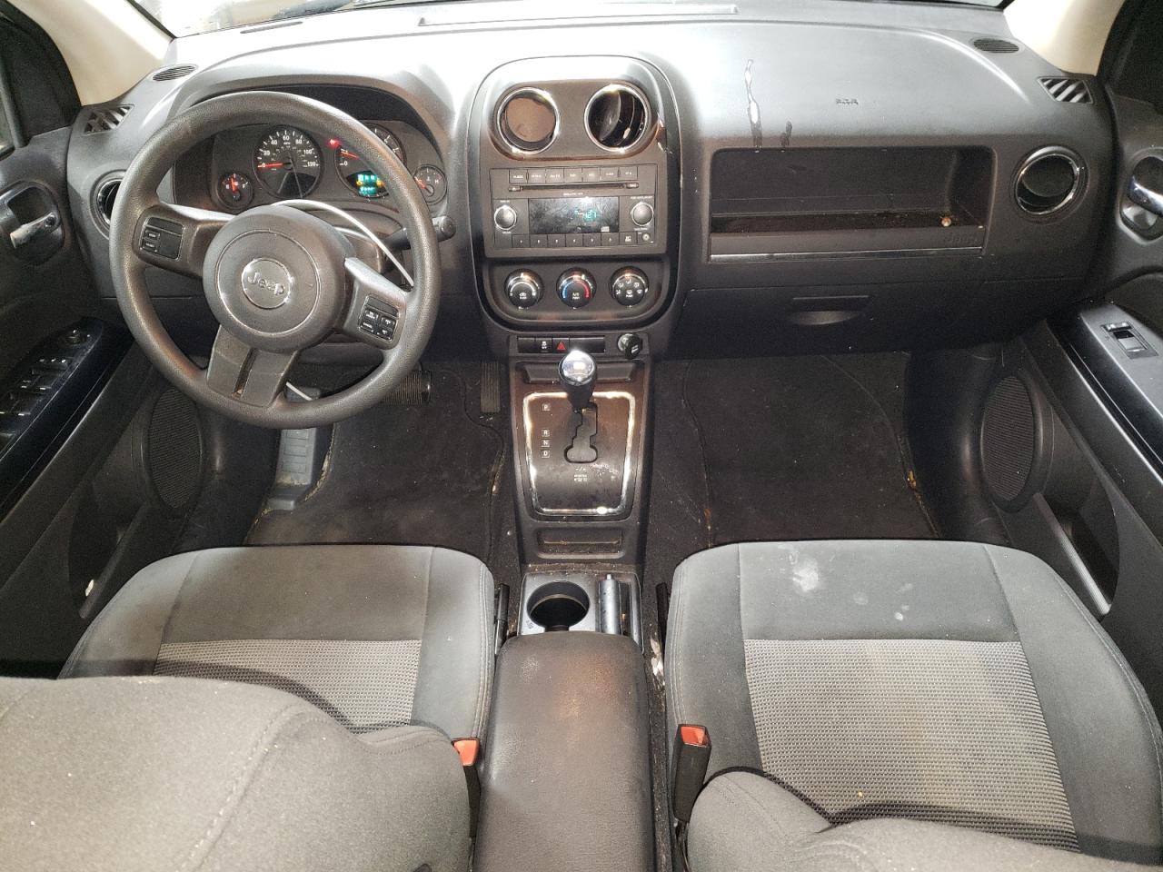2011 Jeep Compass - Image 8