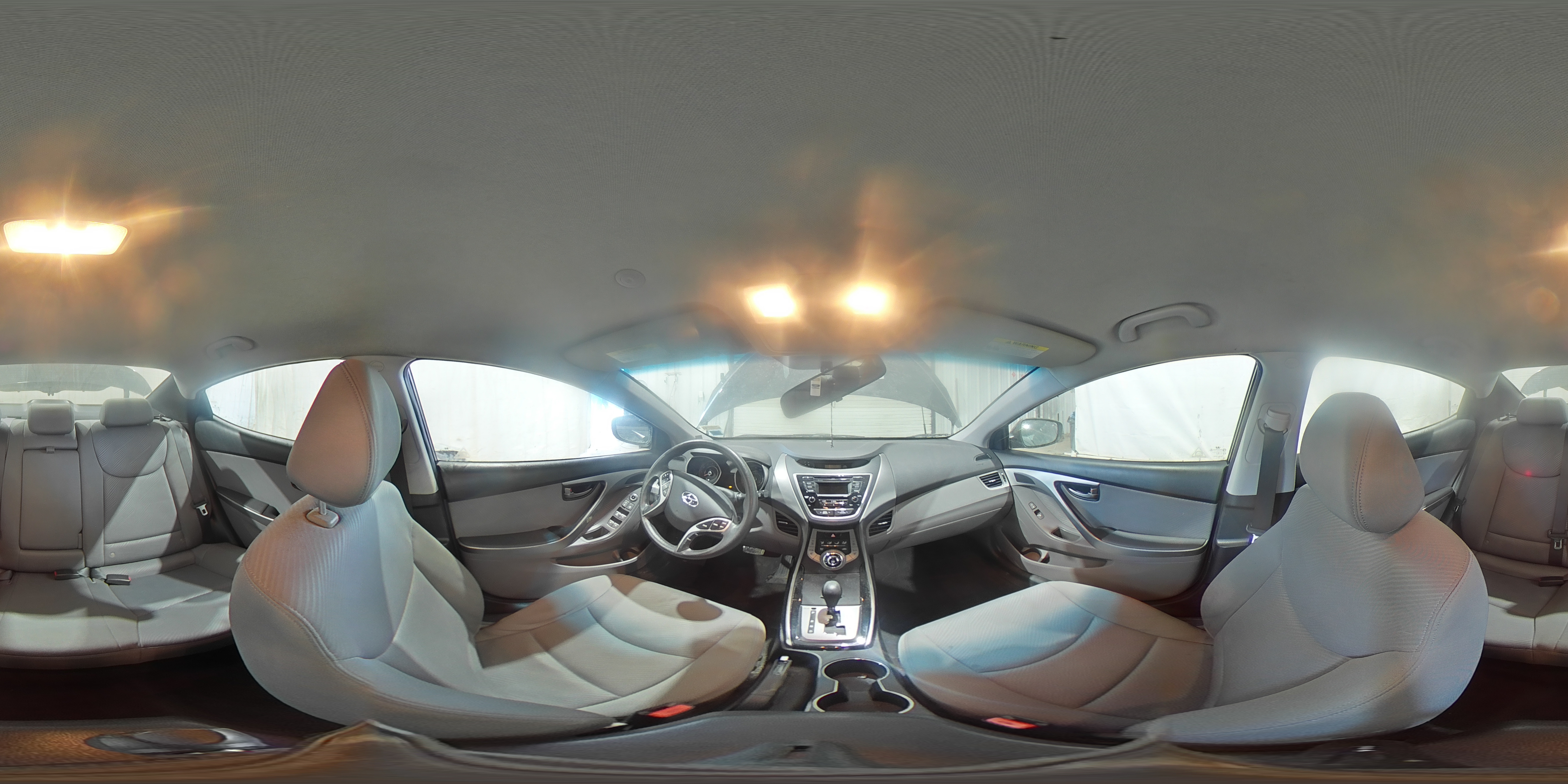 2013 Hyundai Elantra - Image 14
