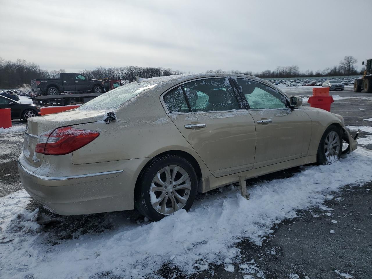 2012 Hyundai Genesis - Image 3