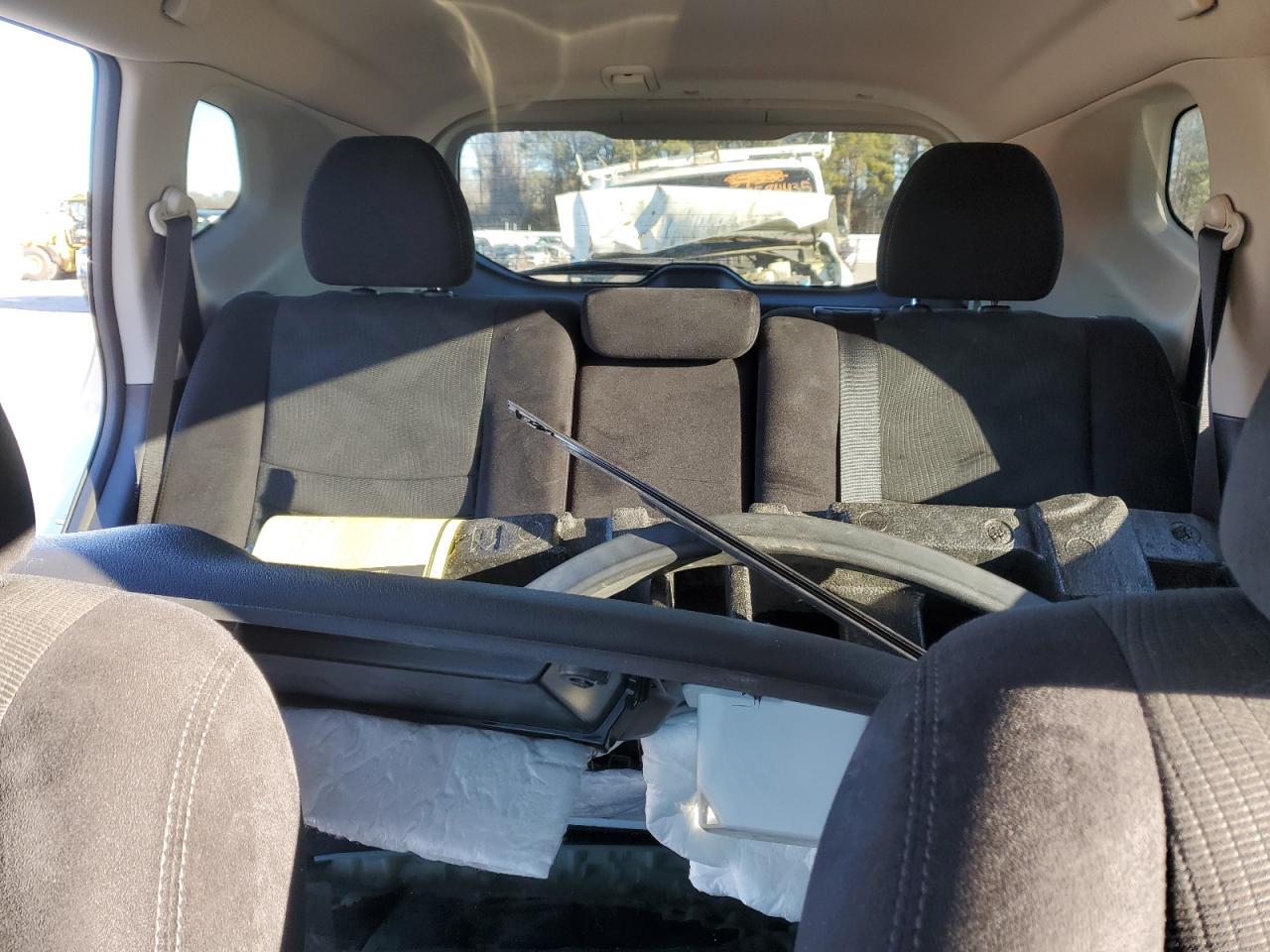 2016 Nissan Rogue - Image 10