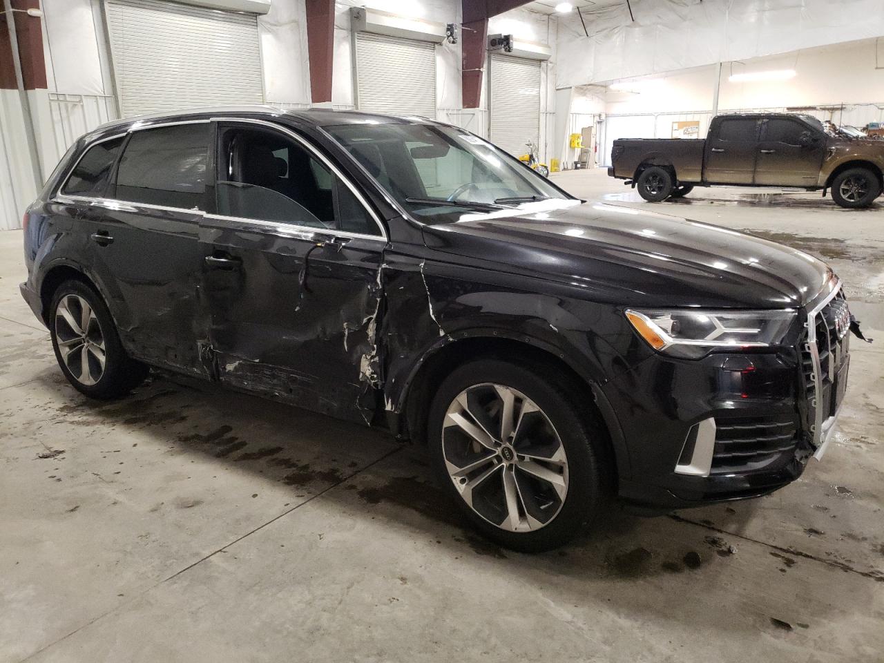 2021 Audi Q7 - Image 4
