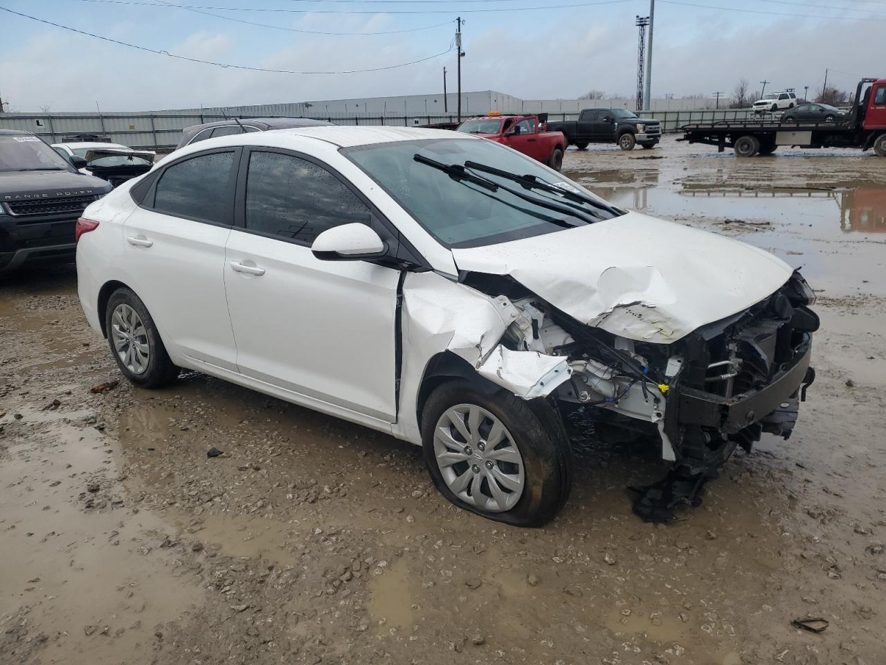 2022 Hyundai Accent - Image 4
