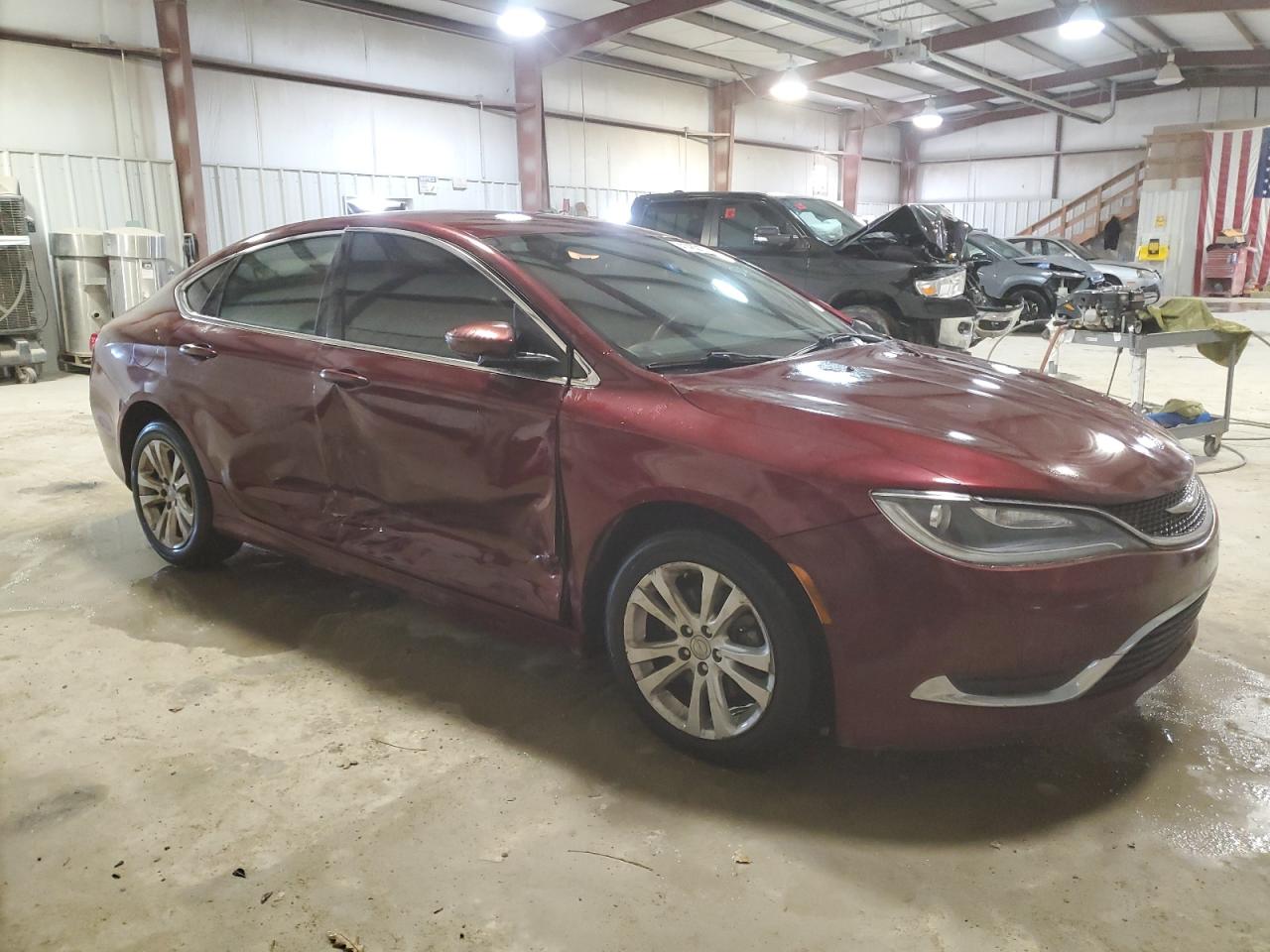 VIN 1C3CCCABXGN117043 2016 CHRYSLER 200 no.4