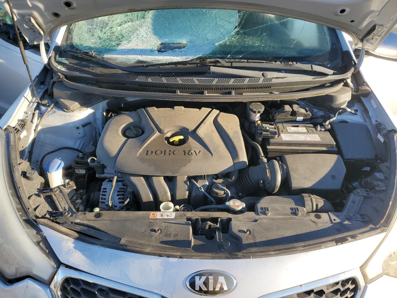 2015 Kia Forte - Image 13