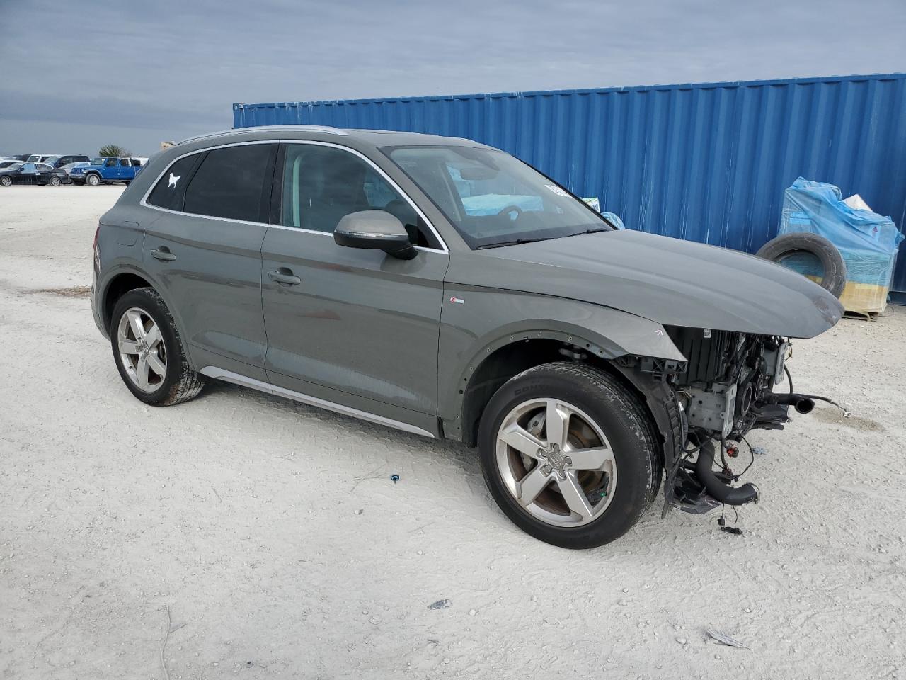 VIN WA1EAAFY0P2072122 2023 AUDI Q5 no.4