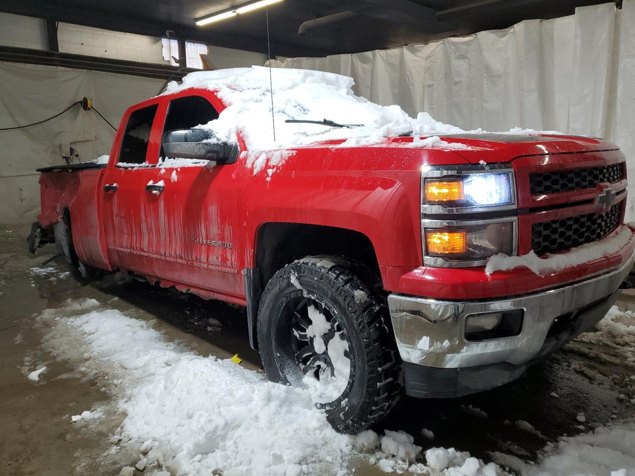 2015 Chevrolet Silverado - Image 4