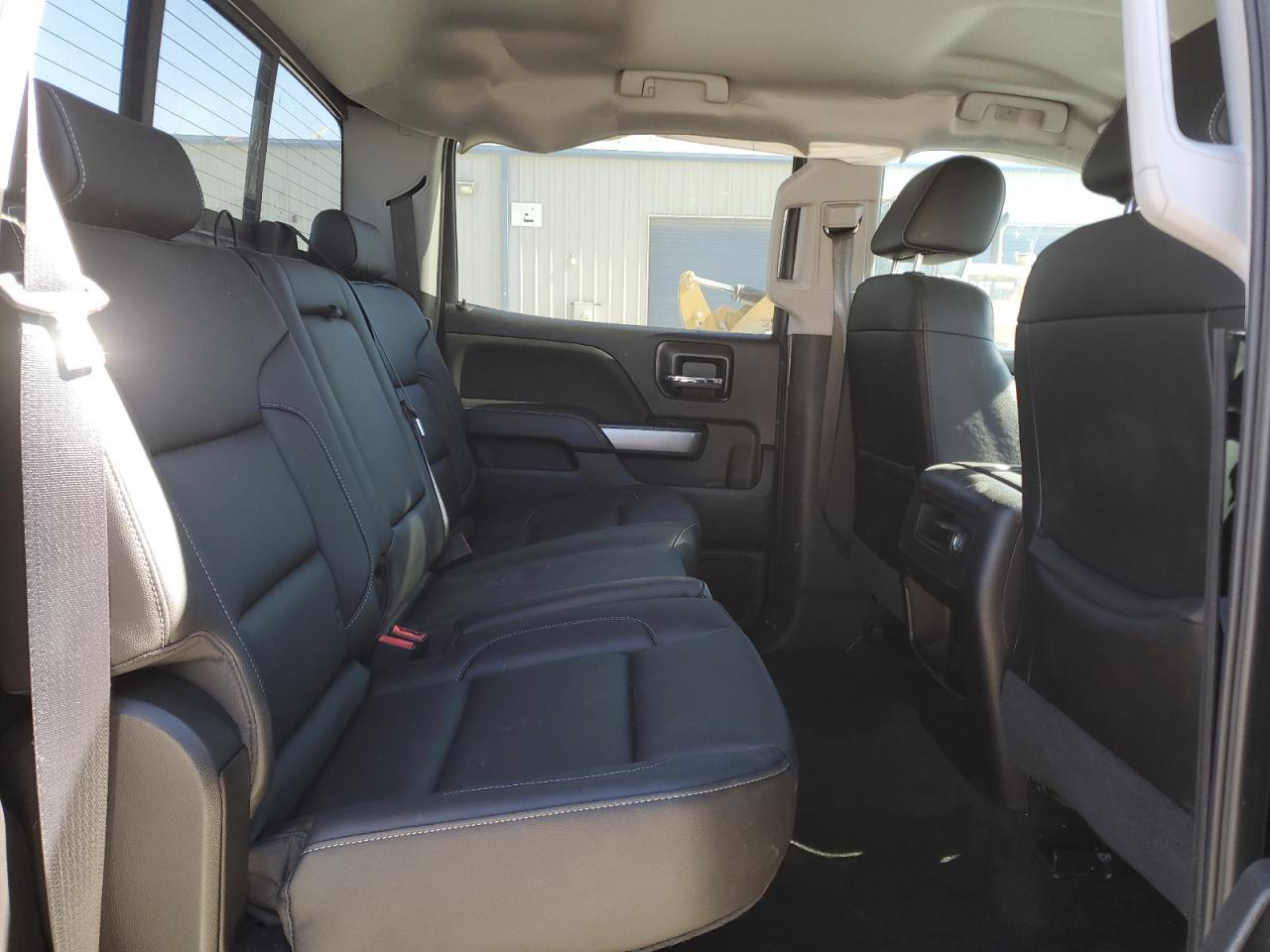 2018 Chevrolet Silverado - Image 10
