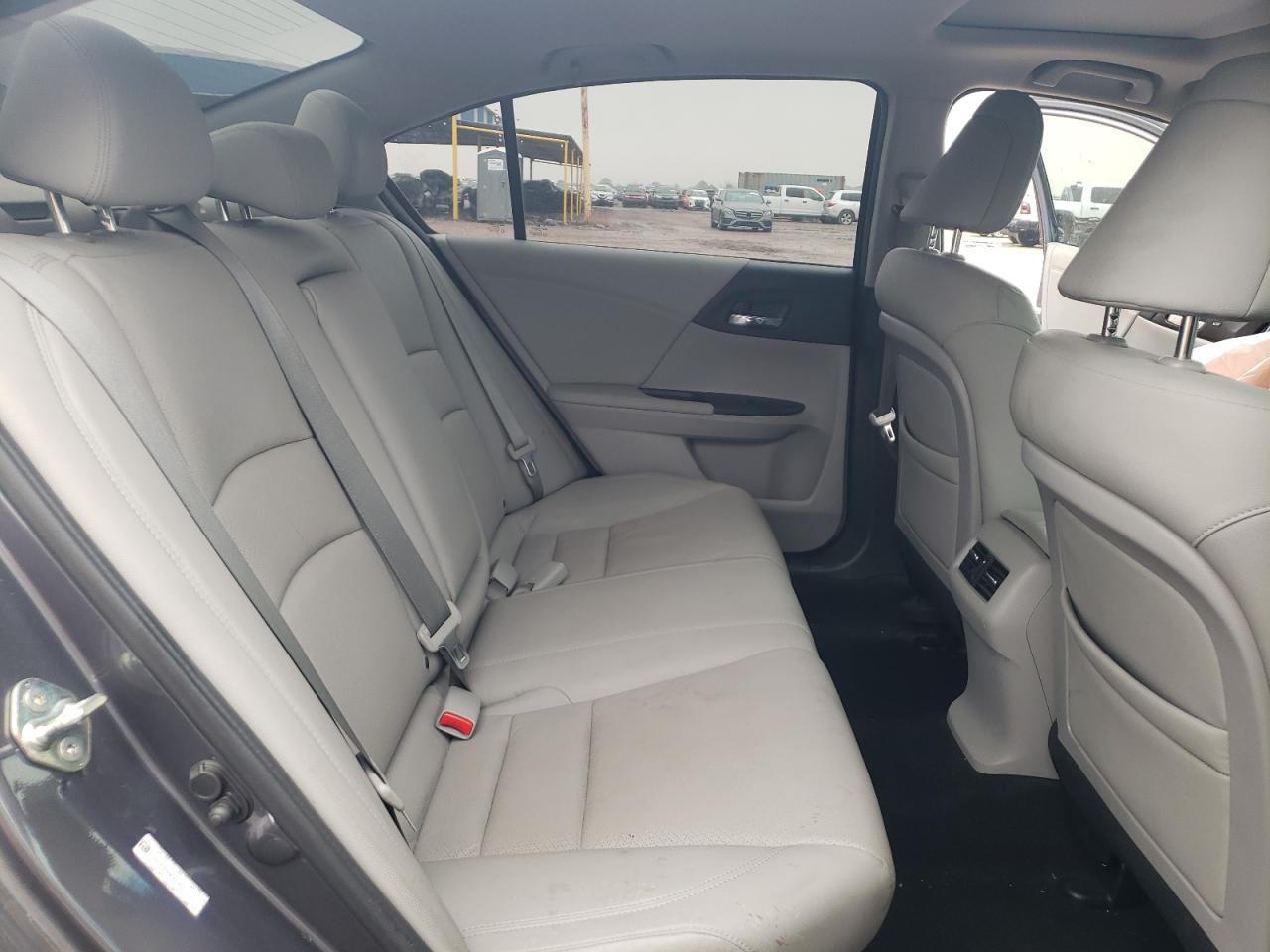 2014 Honda Accord - Image 10