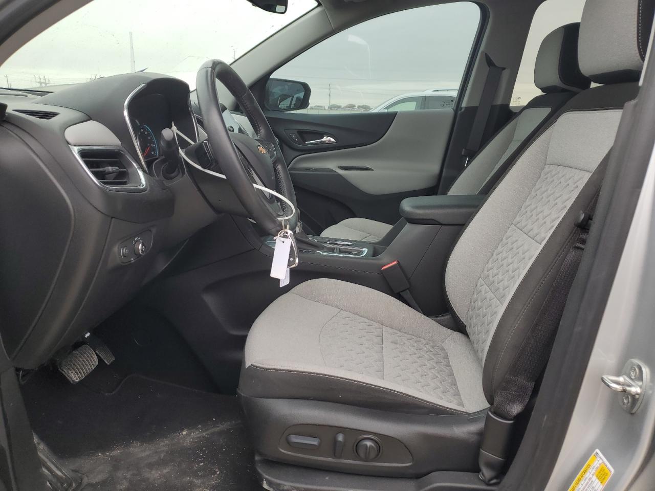 2022 Chevrolet Equinox - Image 7