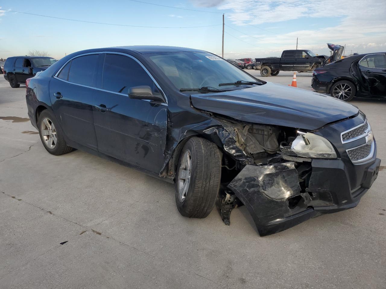 2013 Chevrolet Malibu - Image 4