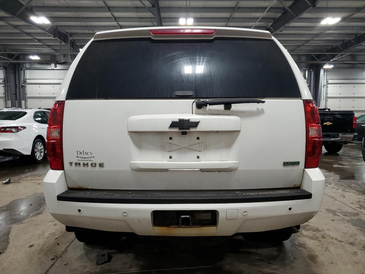 2010 Chevrolet Tahoe - Image 6