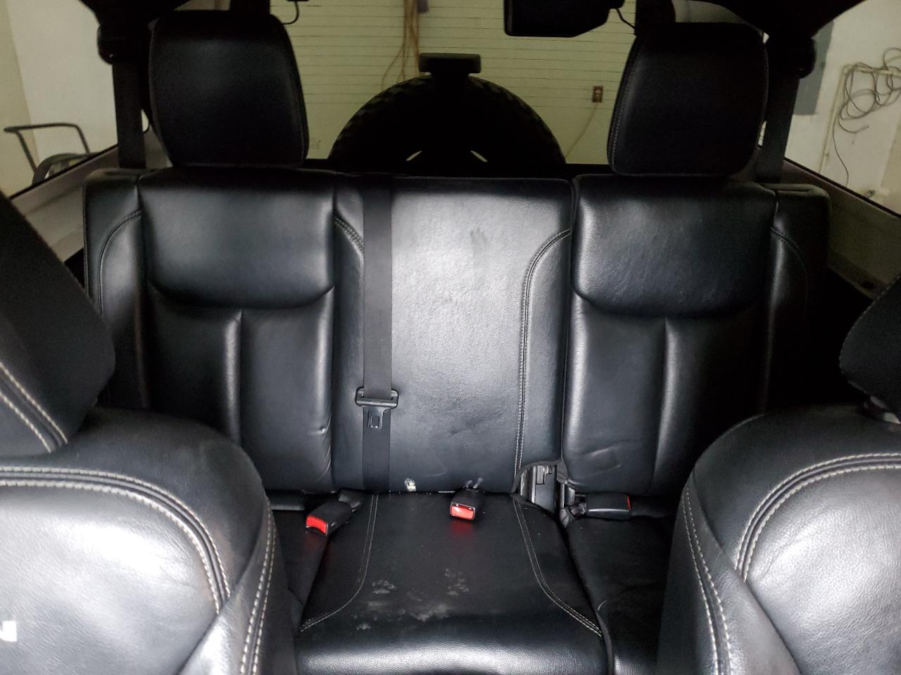 2014 Jeep Wrangler - Image 10
