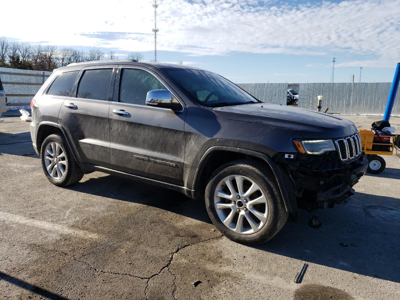 2017 Jeep Grand Cherokee - Image 4