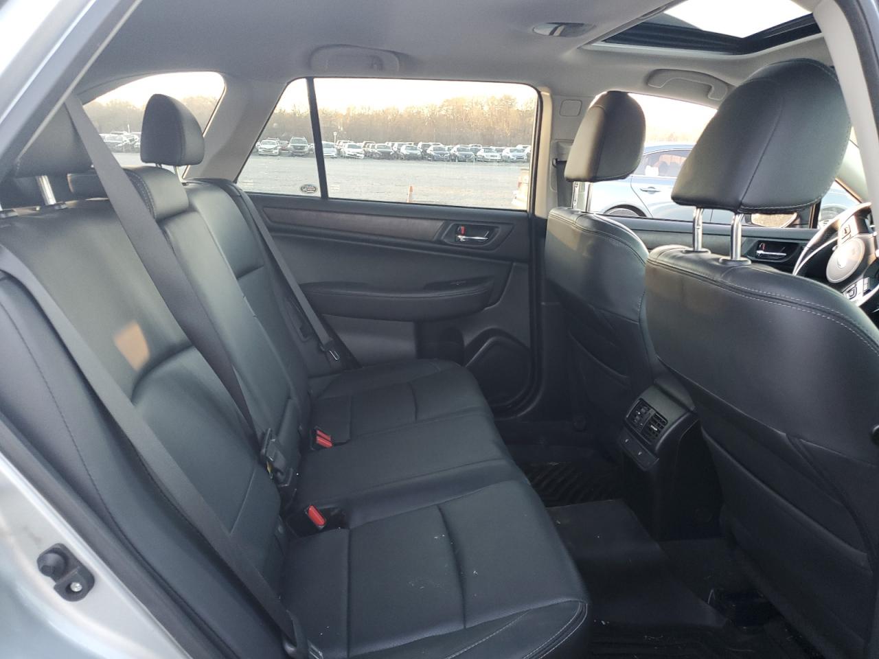 2017 Subaru Outback - Image 11