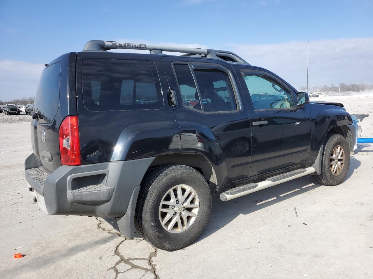 2015 Nissan XTerra - Image 3