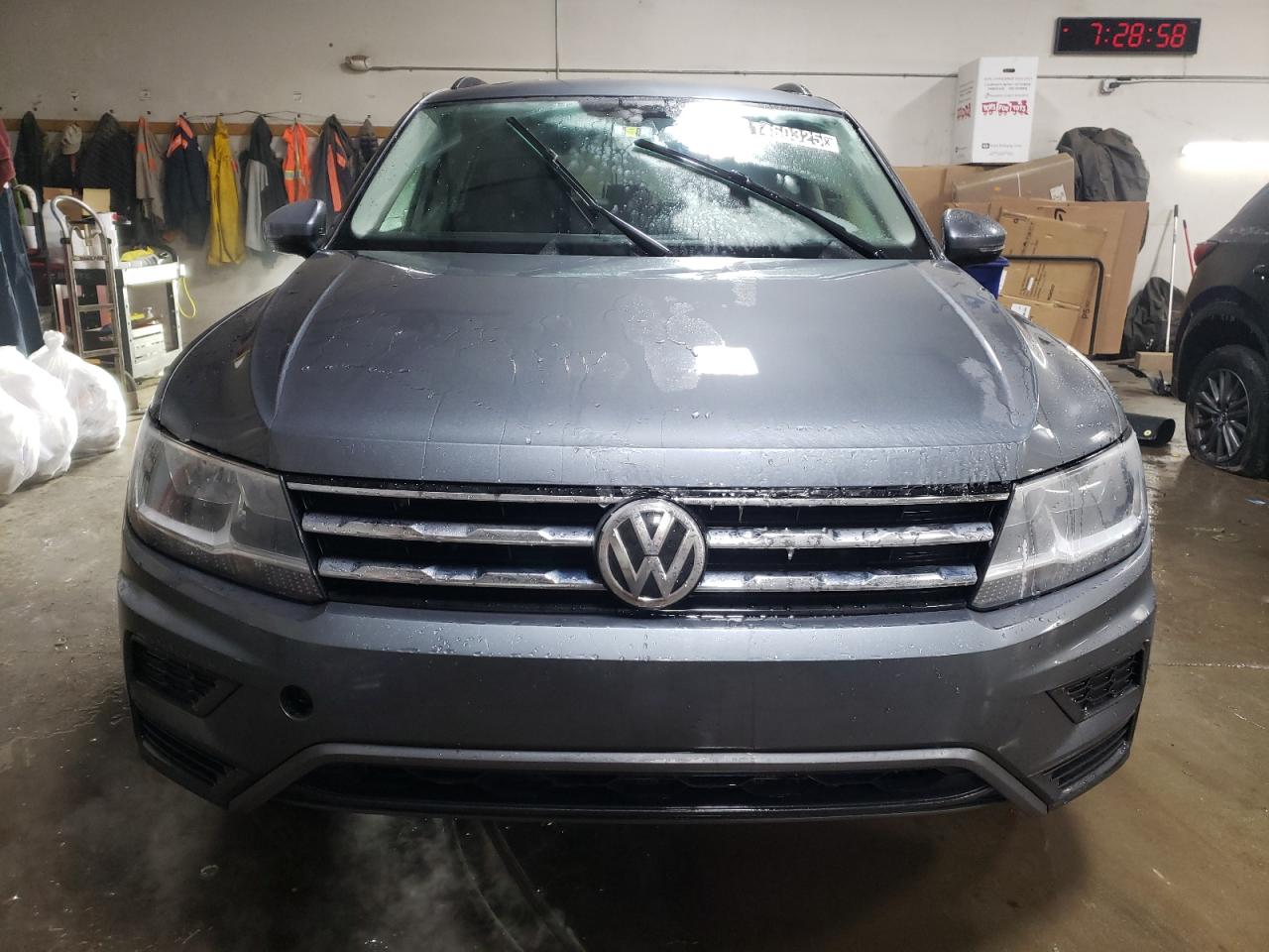 2020 Volkswagen Tiguan - Image 5