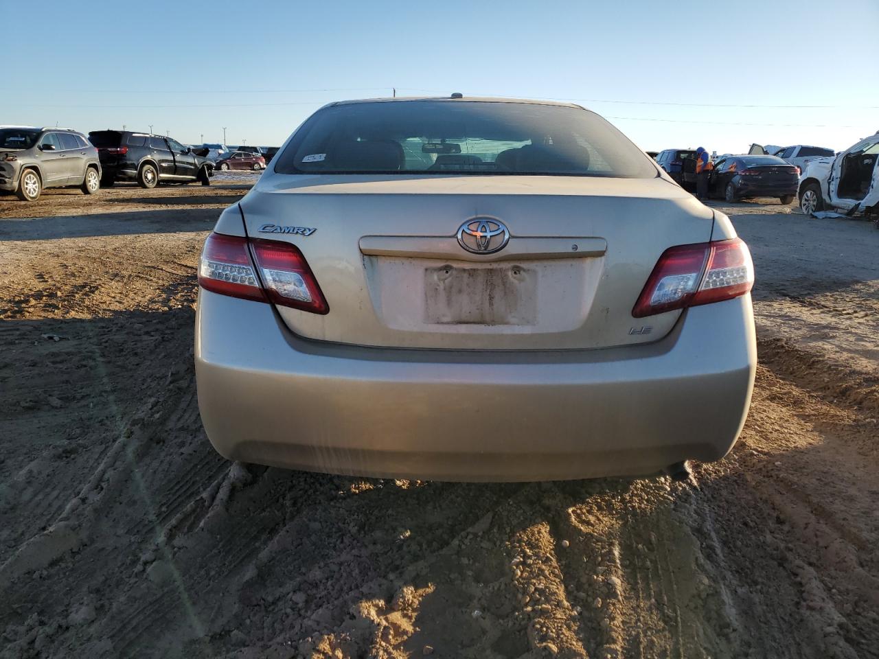 2011 Toyota Camry - Image 6