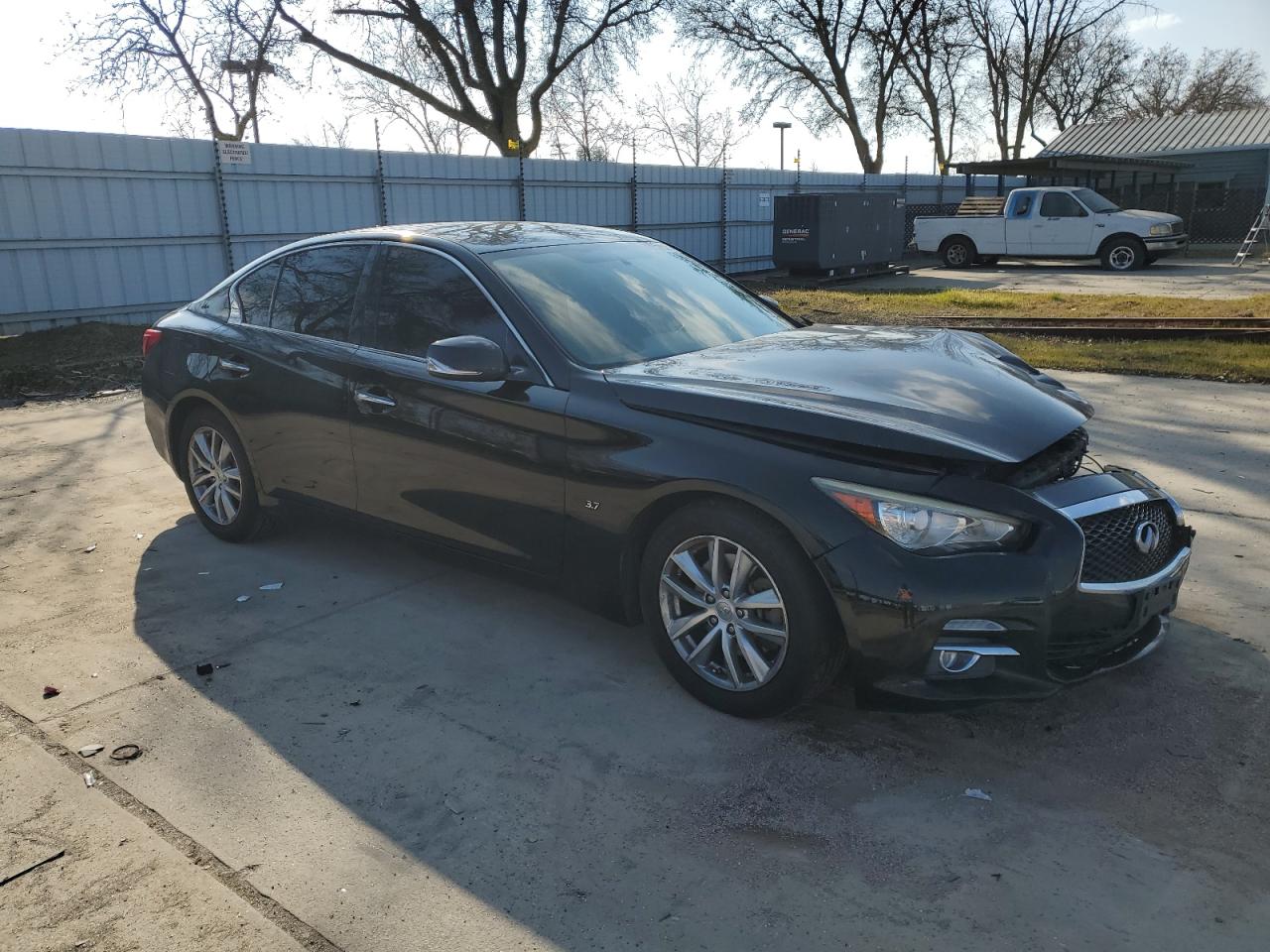 2015 Infiniti Q50 - Image 4