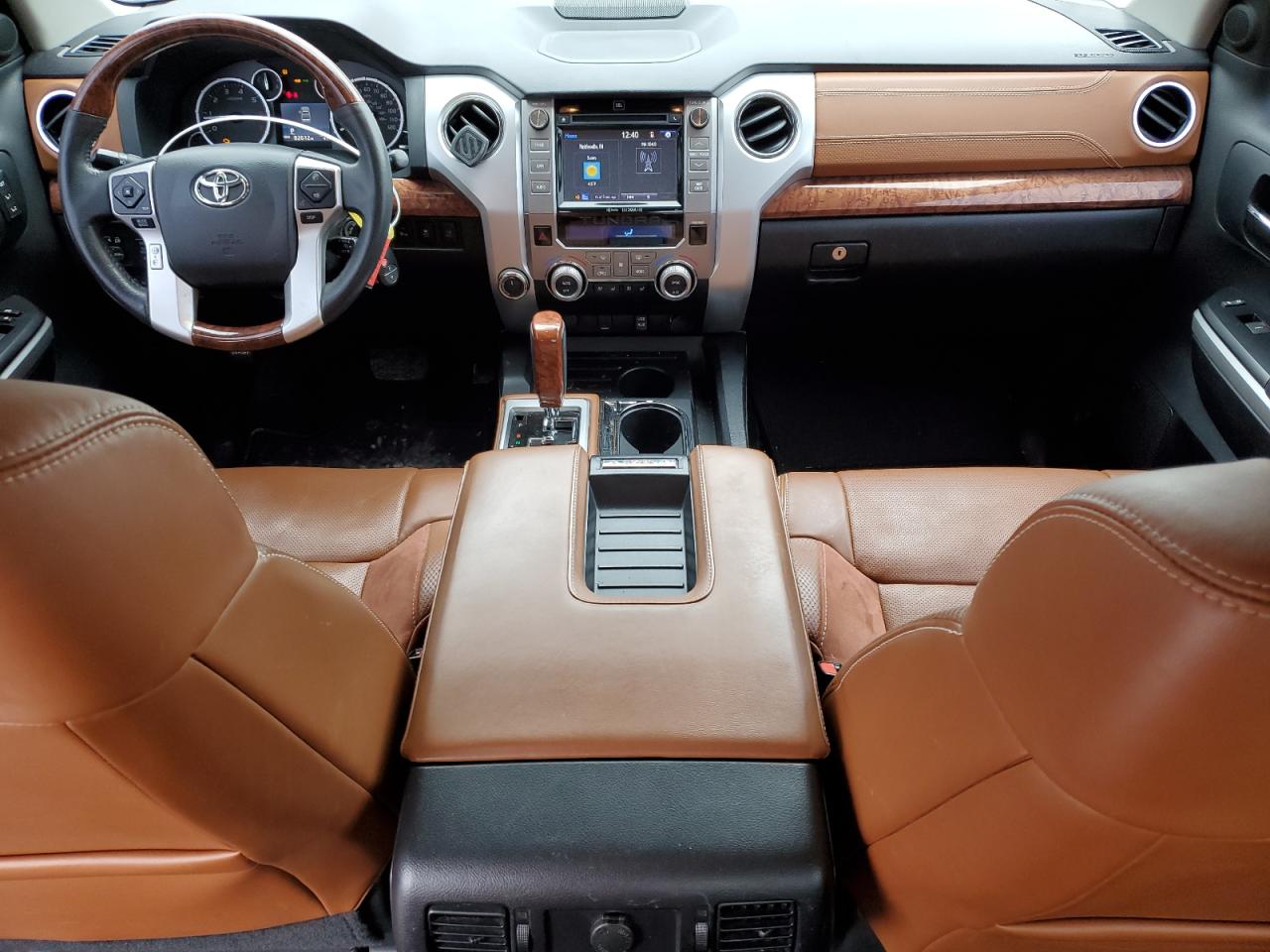 2015 Toyota Tundra - Image 8