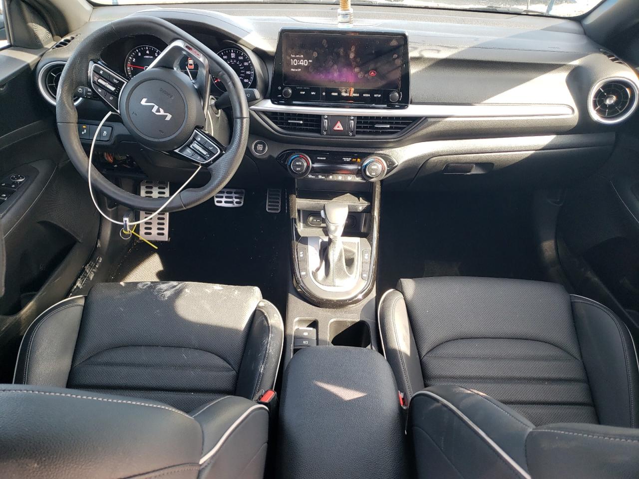 2023 Kia Forte - Image 8