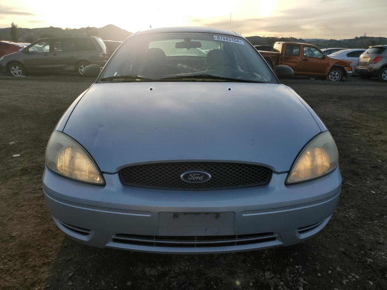 2007 Ford Taurus Se VIN: 1FAHP53UX7A108663 Lot: 87443154