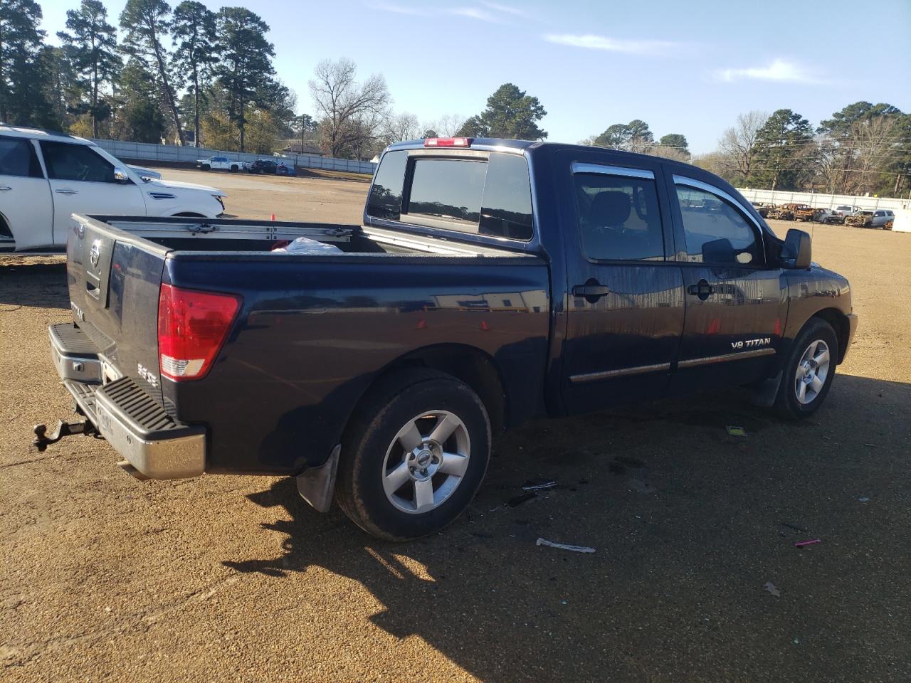 2006 Nissan Titan - Image 3