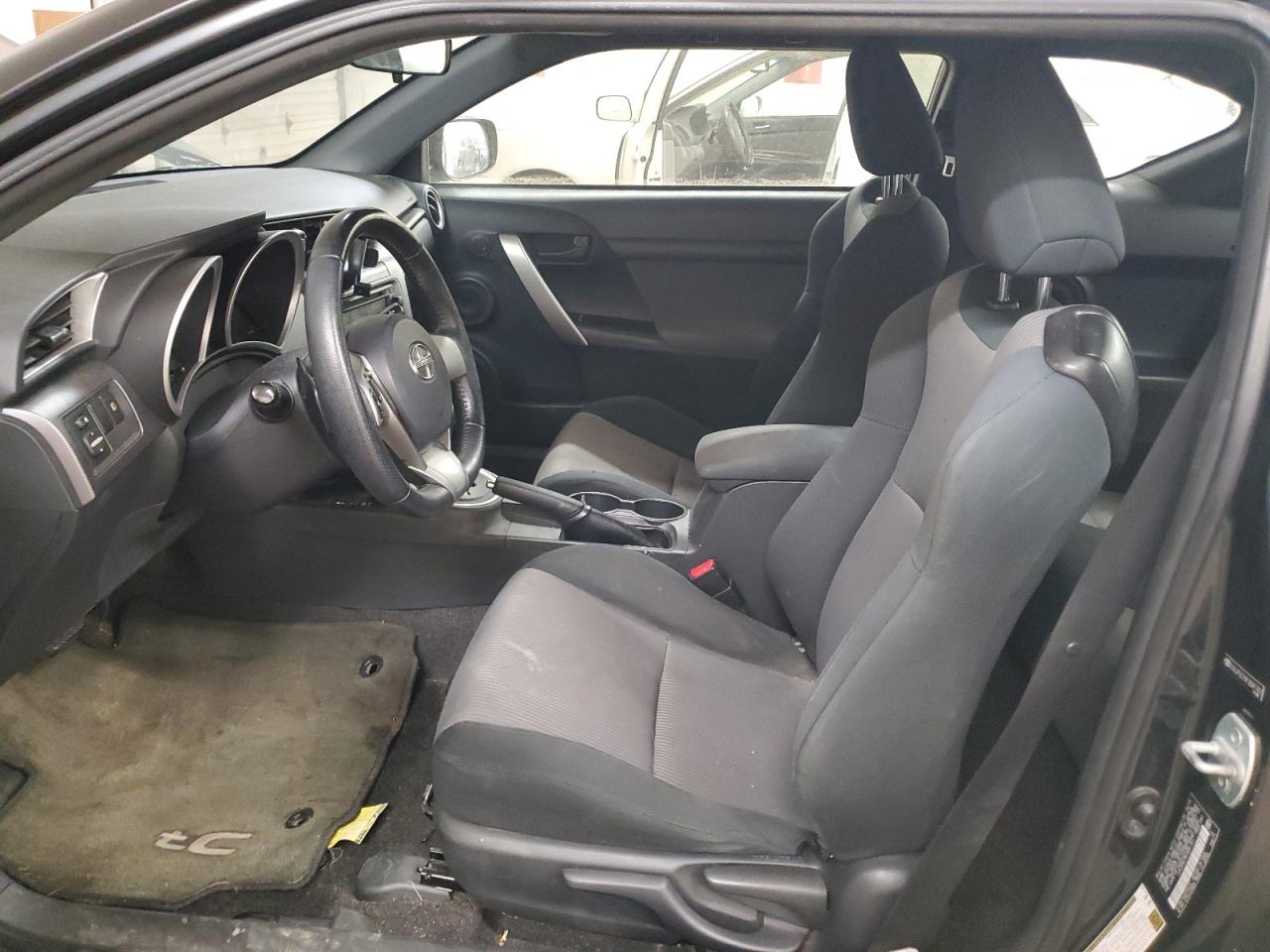 2015 Scion tC - Image 7