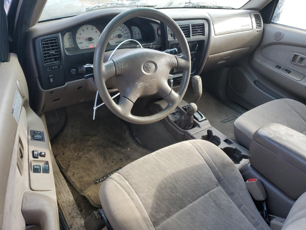 2001 Toyota Tacoma - Image 8