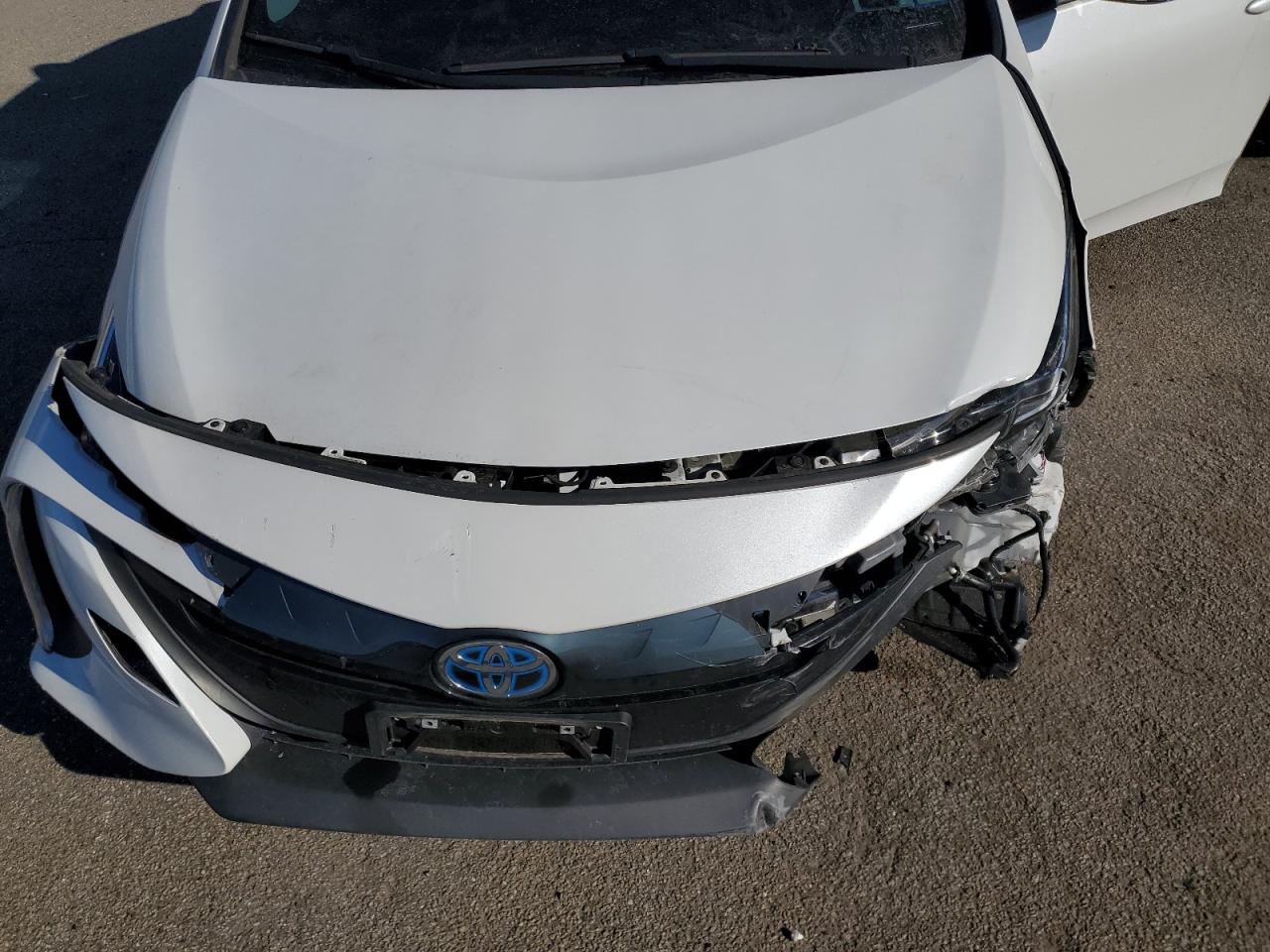 2022 Toyota Prius - Image 13
