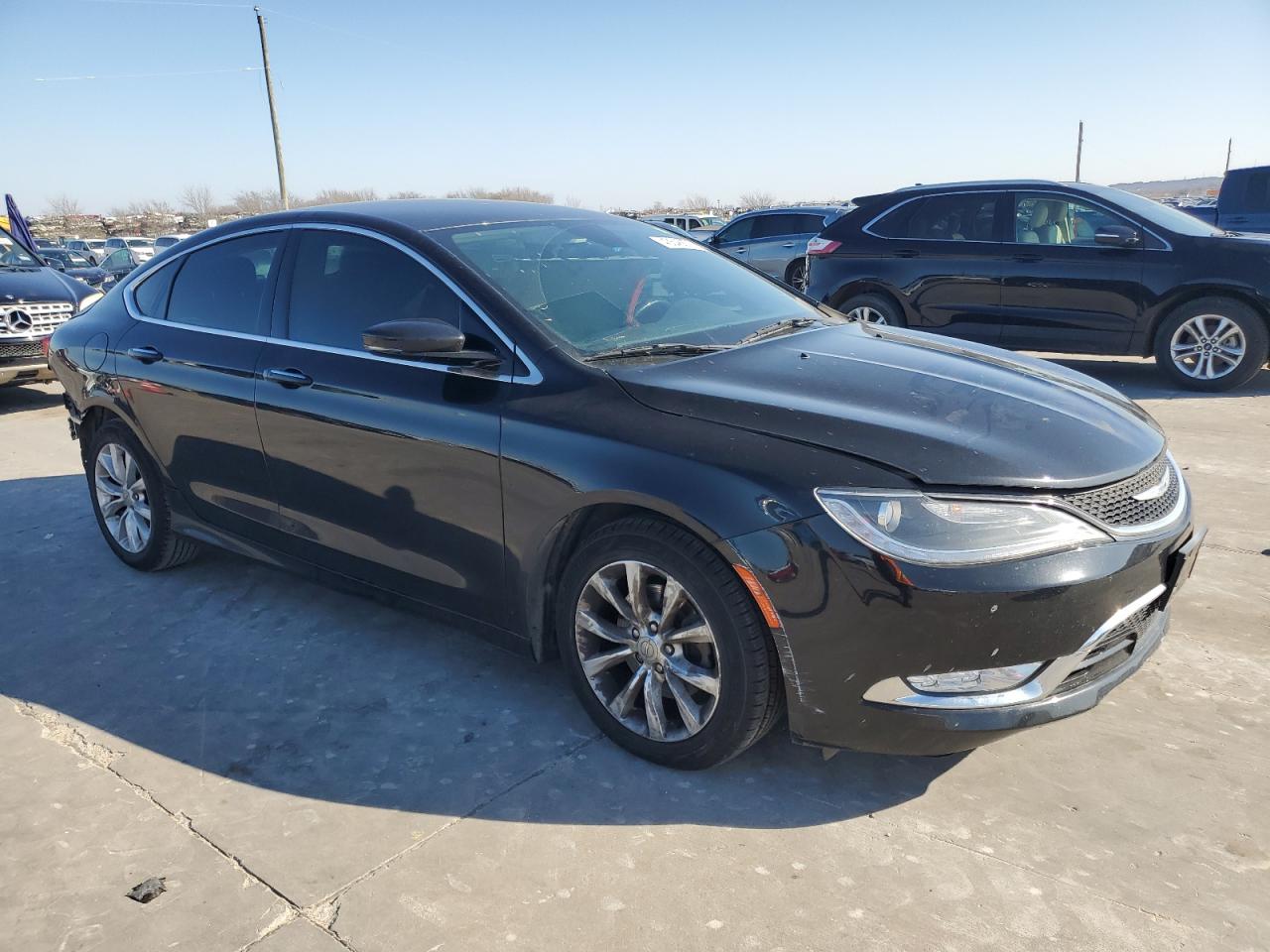 2015 Chrysler 200 - Image 4
