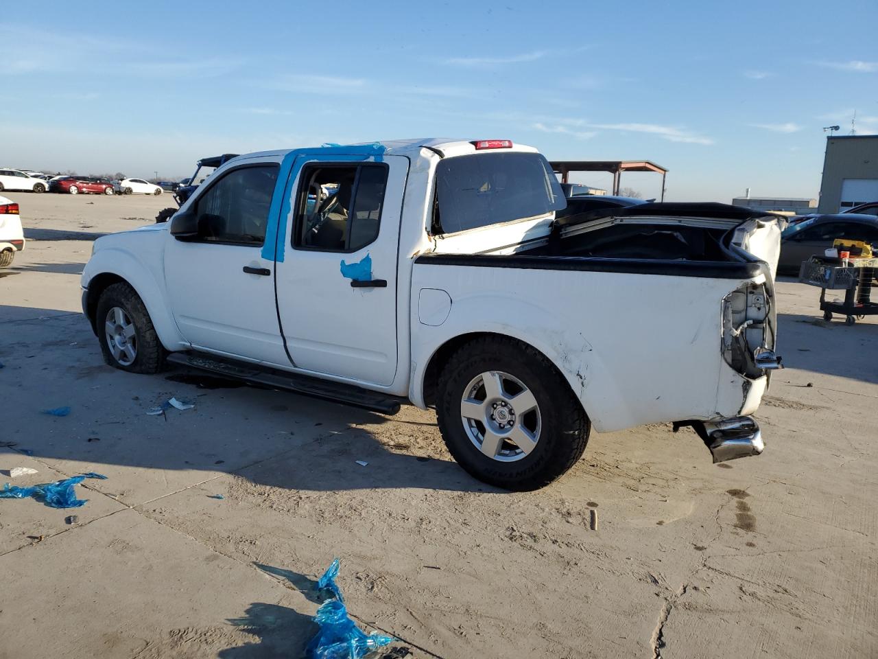 2008 Nissan Navara (Frontier) - Image 2
