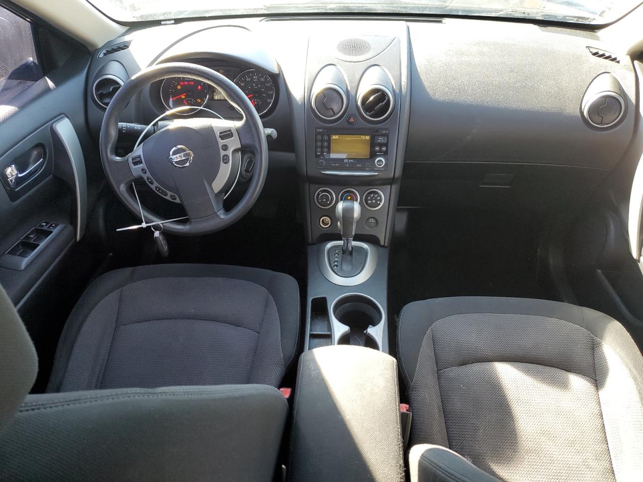 2011 Nissan Rogue - Image 8