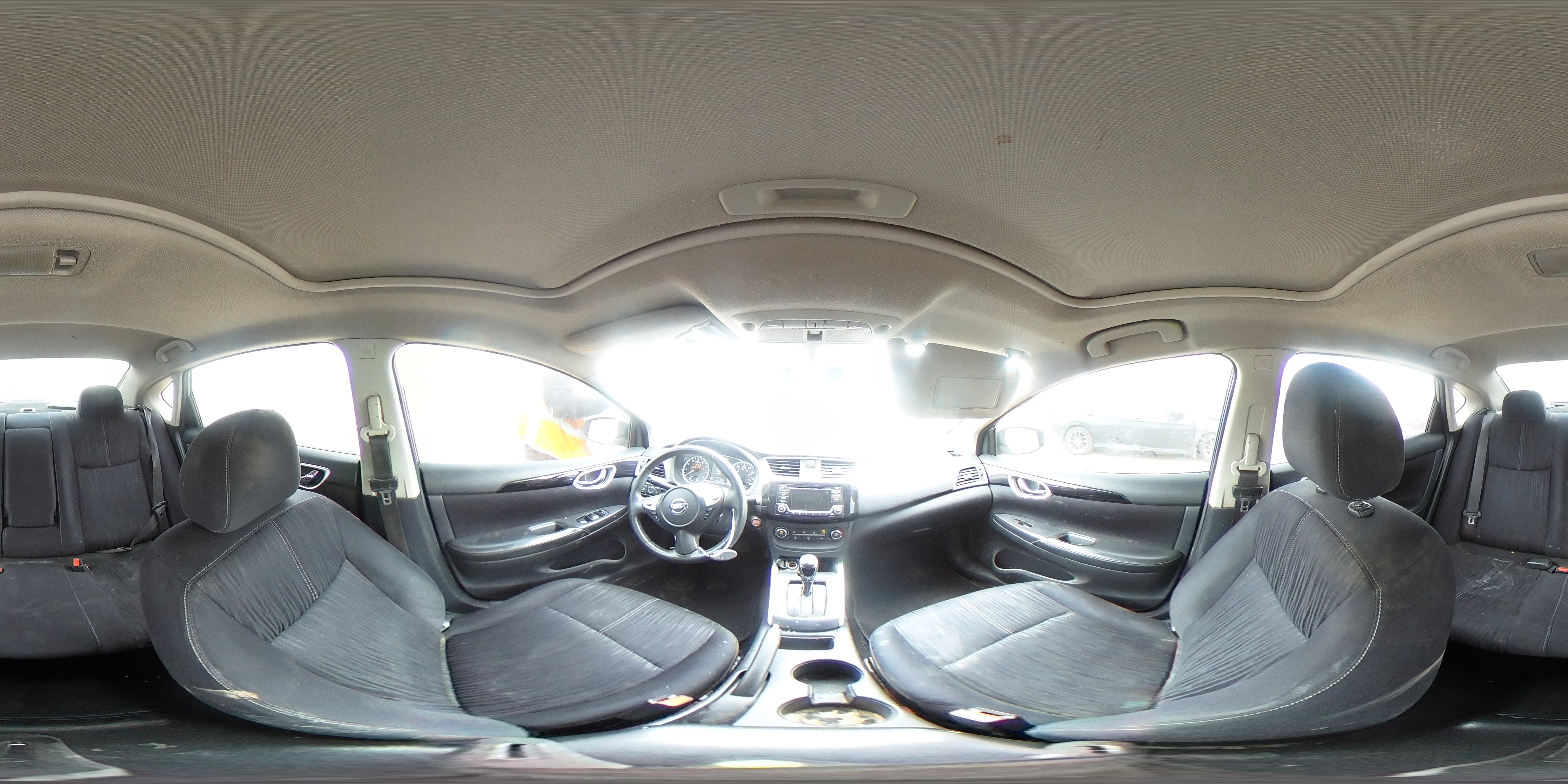 2017 Nissan Sentra - Image 13