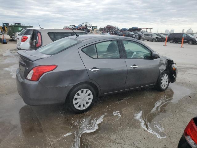  NISSAN VERSA 2019 Серый