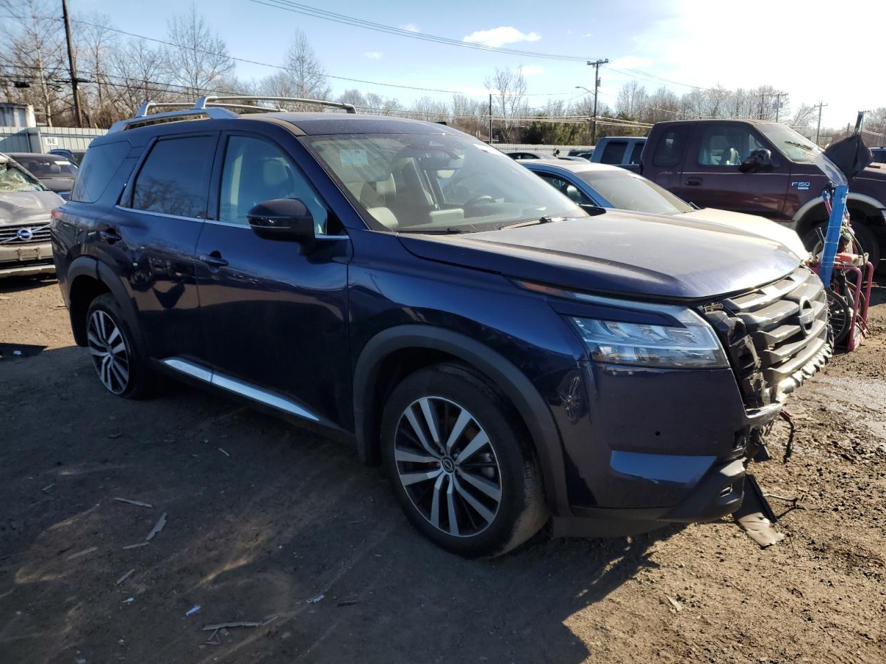 2024 Nissan Pathfinder - Image 4