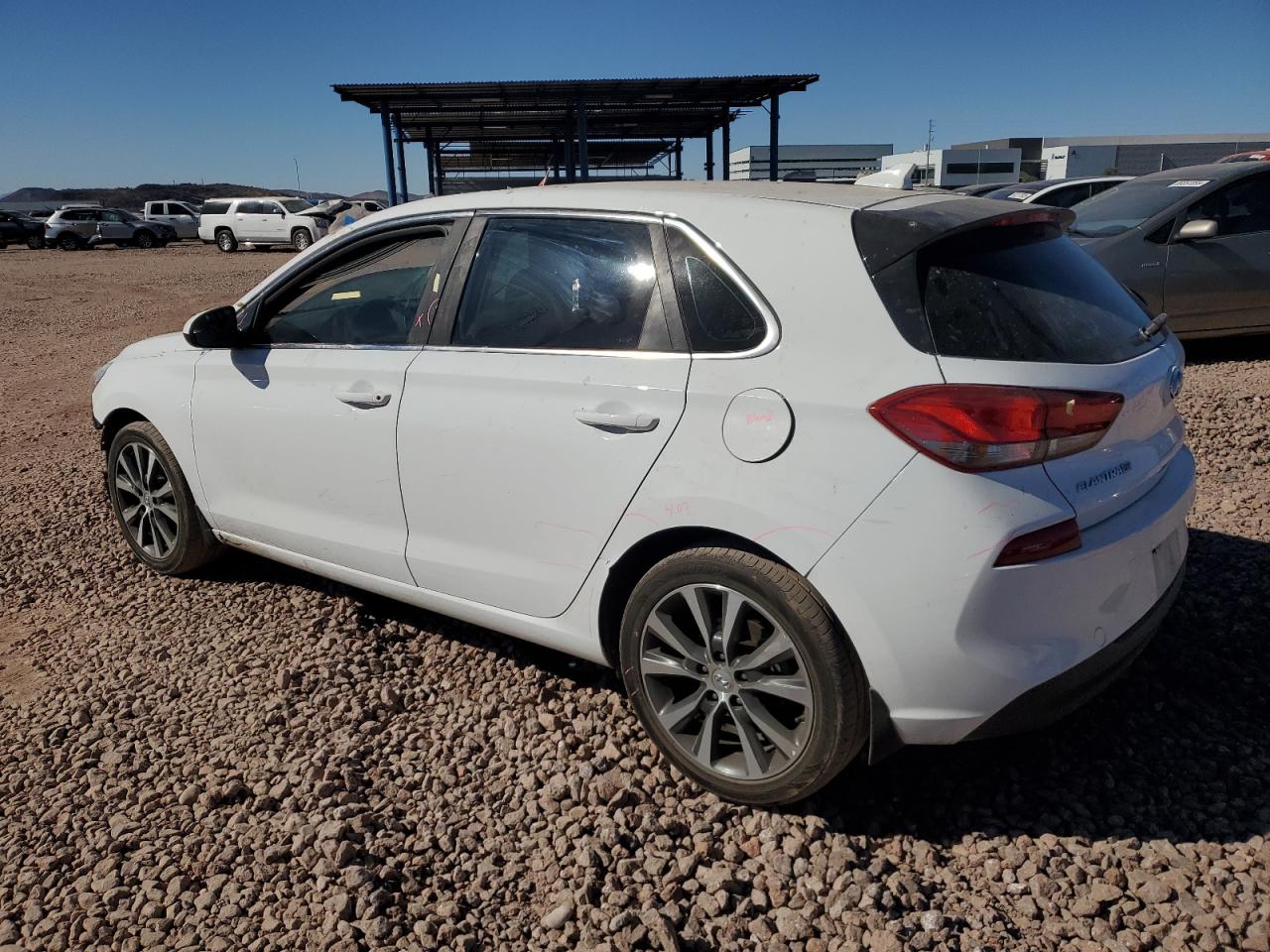 2019 Hyundai Elantra - Image 2