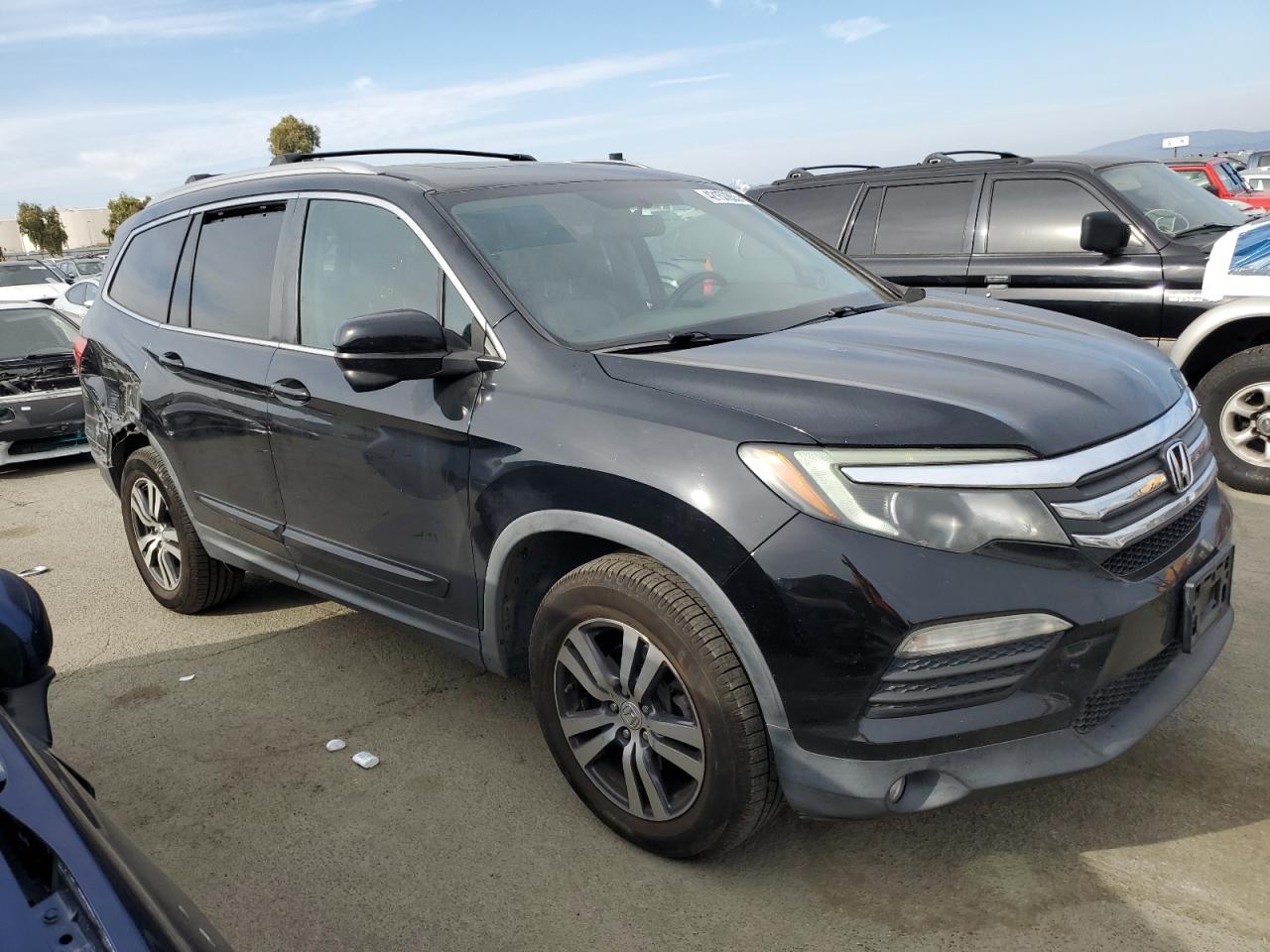 2016 Honda Pilot - Image 4