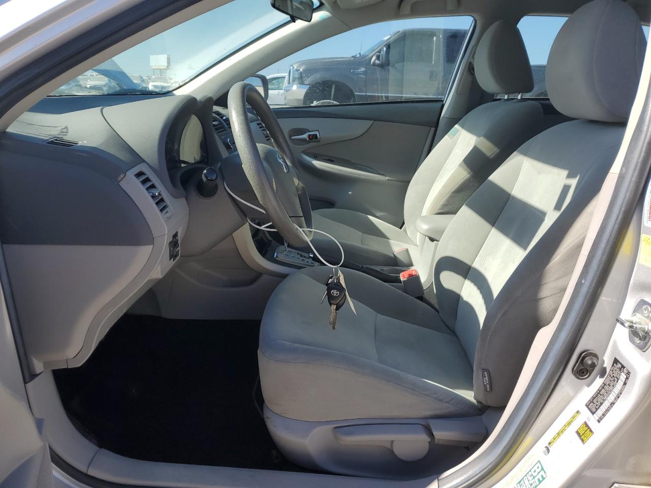 2010 Toyota Corolla - Image 7