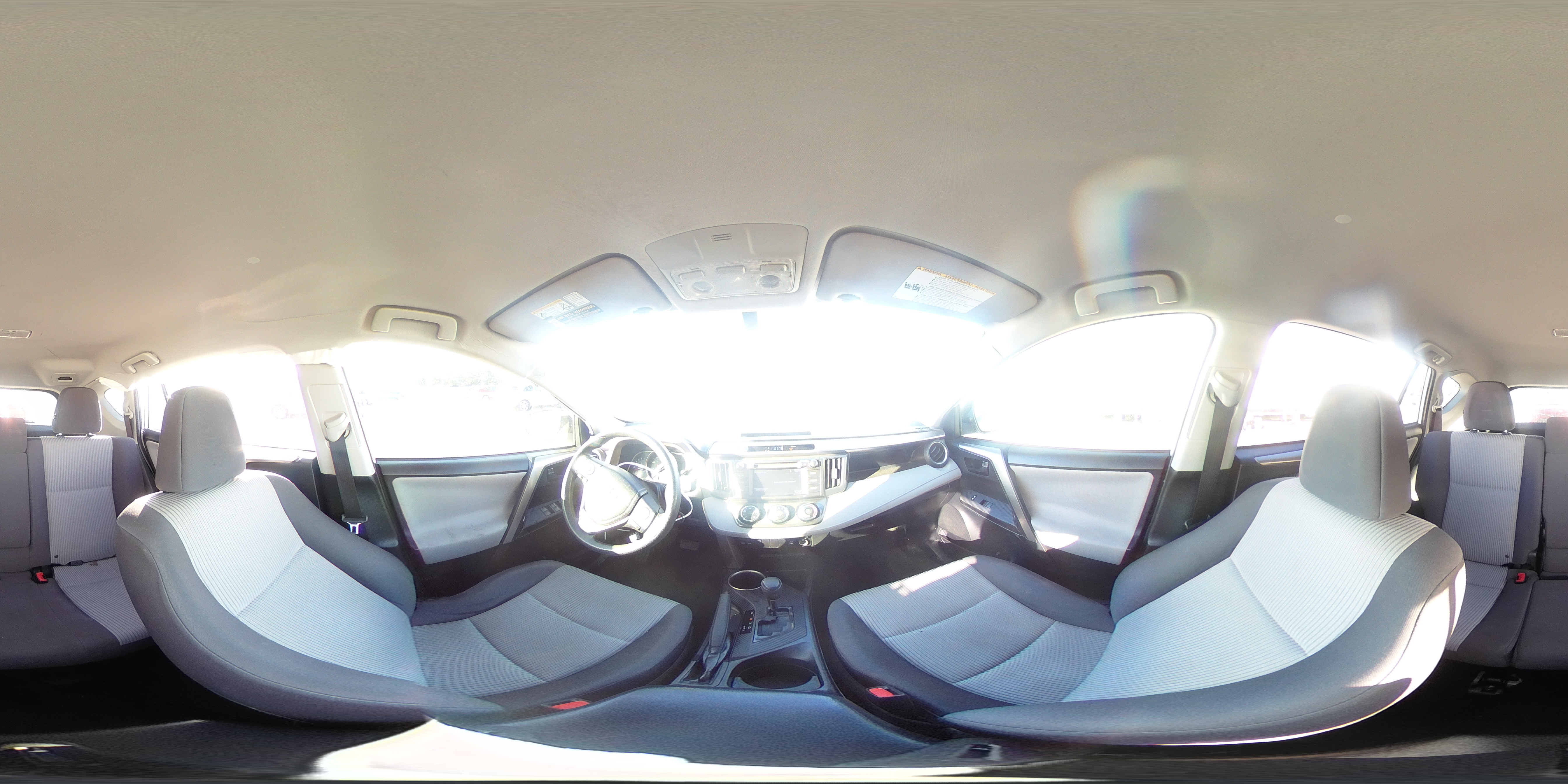 2015 Toyota RAV 4 - Image 14