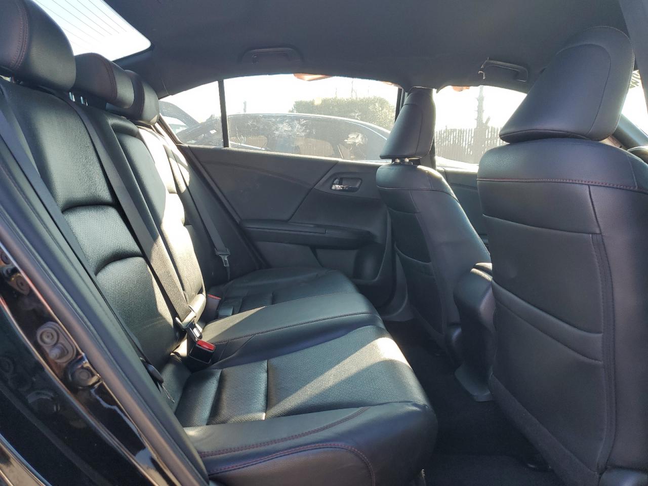 2017 Honda Accord - Image 10