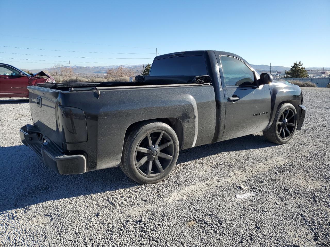 2013 Chevrolet Silverado - Image 3