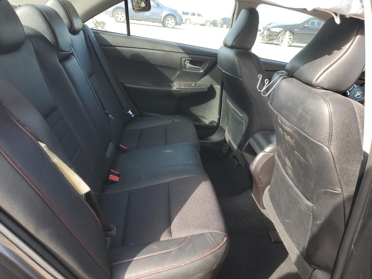 2017 Toyota Camry - Image 10