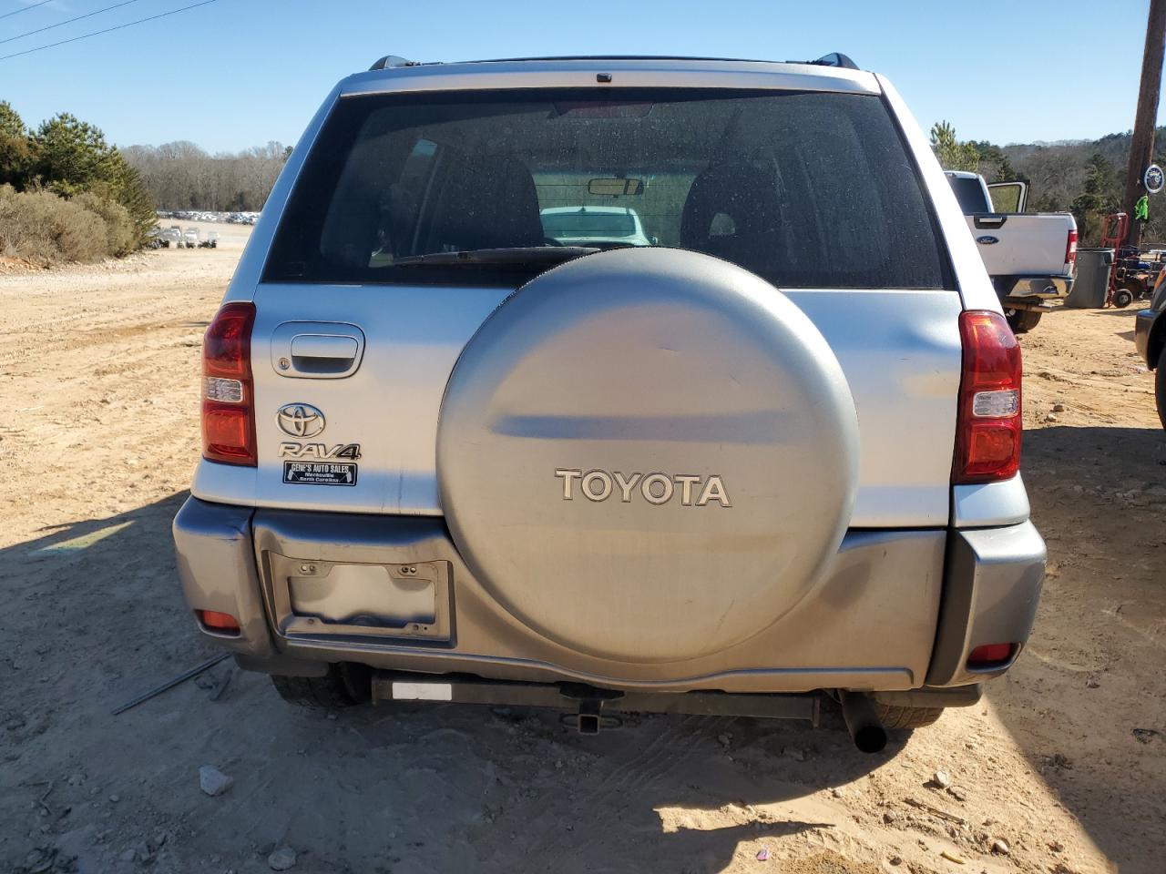 2004 Toyota RAV 4 - Image 6