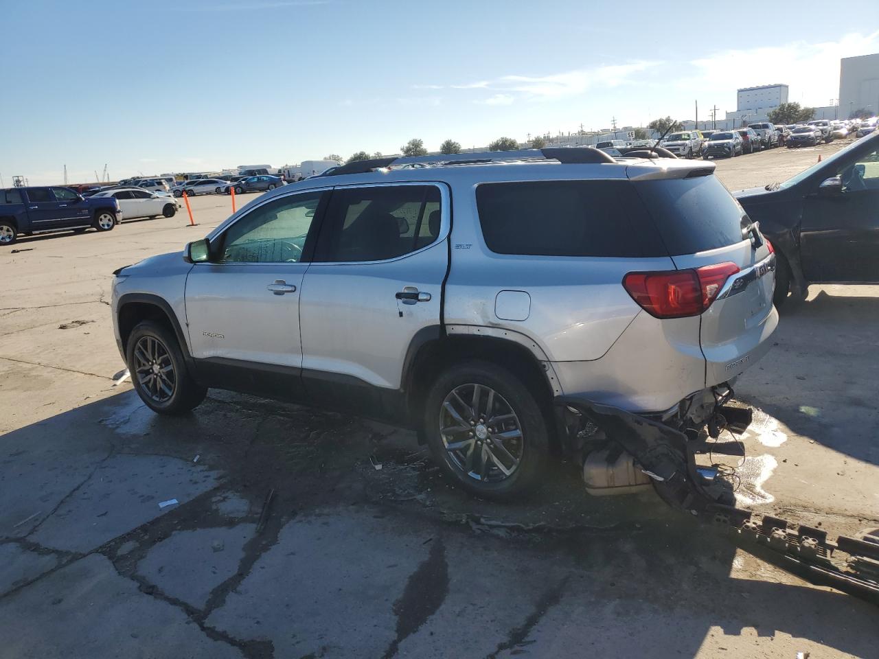 2019 GMC Acadia - Image 2
