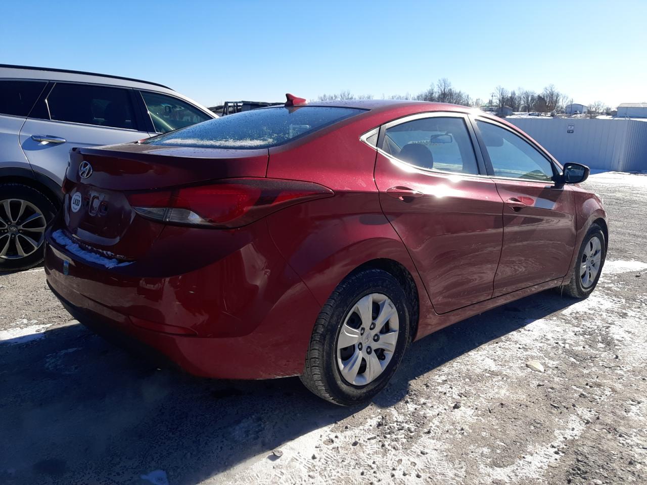 2016 Hyundai Elantra - Image 3