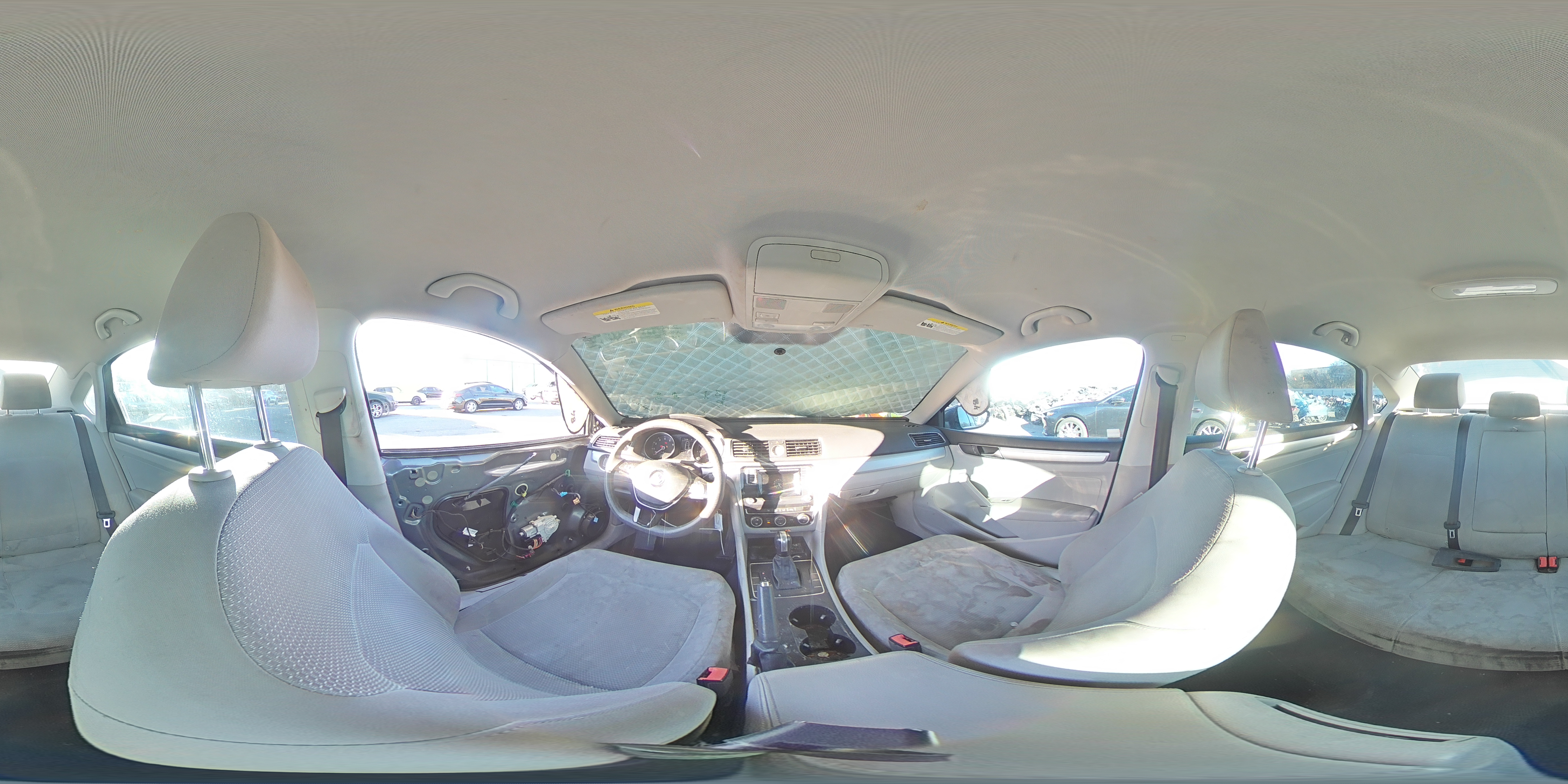 2016 Volkswagen Passat - Image 13